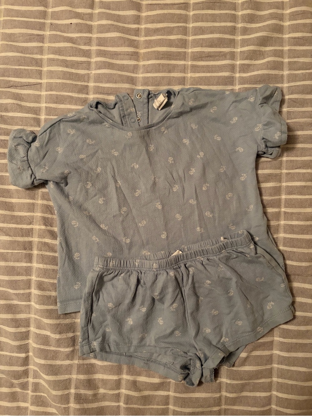 Toddler H&M light blue floral set